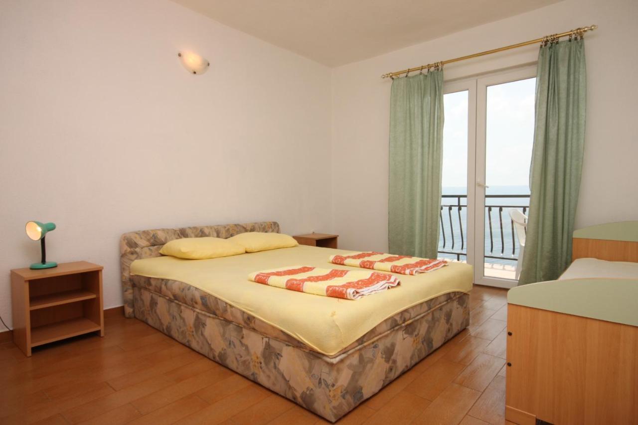 Apartments With A Parking Space Zivogosce - Porat, Makarska - 6700 Igrane Exterior photo