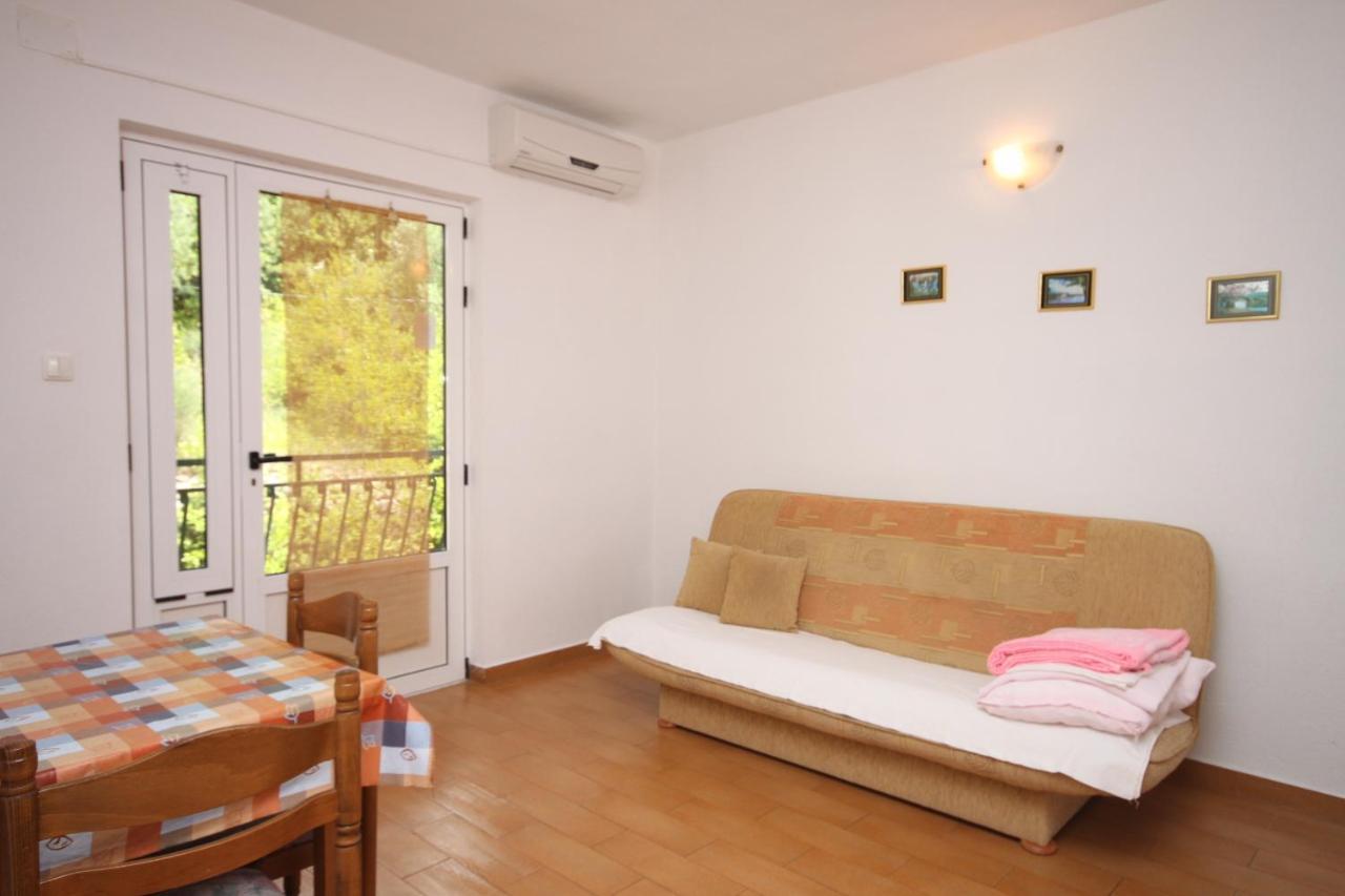 Apartments With A Parking Space Zivogosce - Porat, Makarska - 6700 Igrane Exterior photo